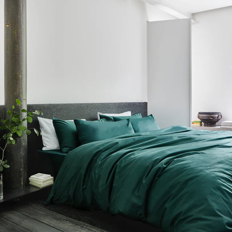 THE ART OF STYLISH SLUMBER: TIPS FOR CREATING A CHIC BEDROOM RETREA