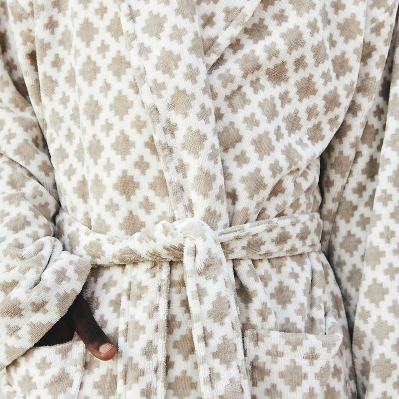 Bathing in Opulence: The Story of House Babylon's Luxurious Bathrobes