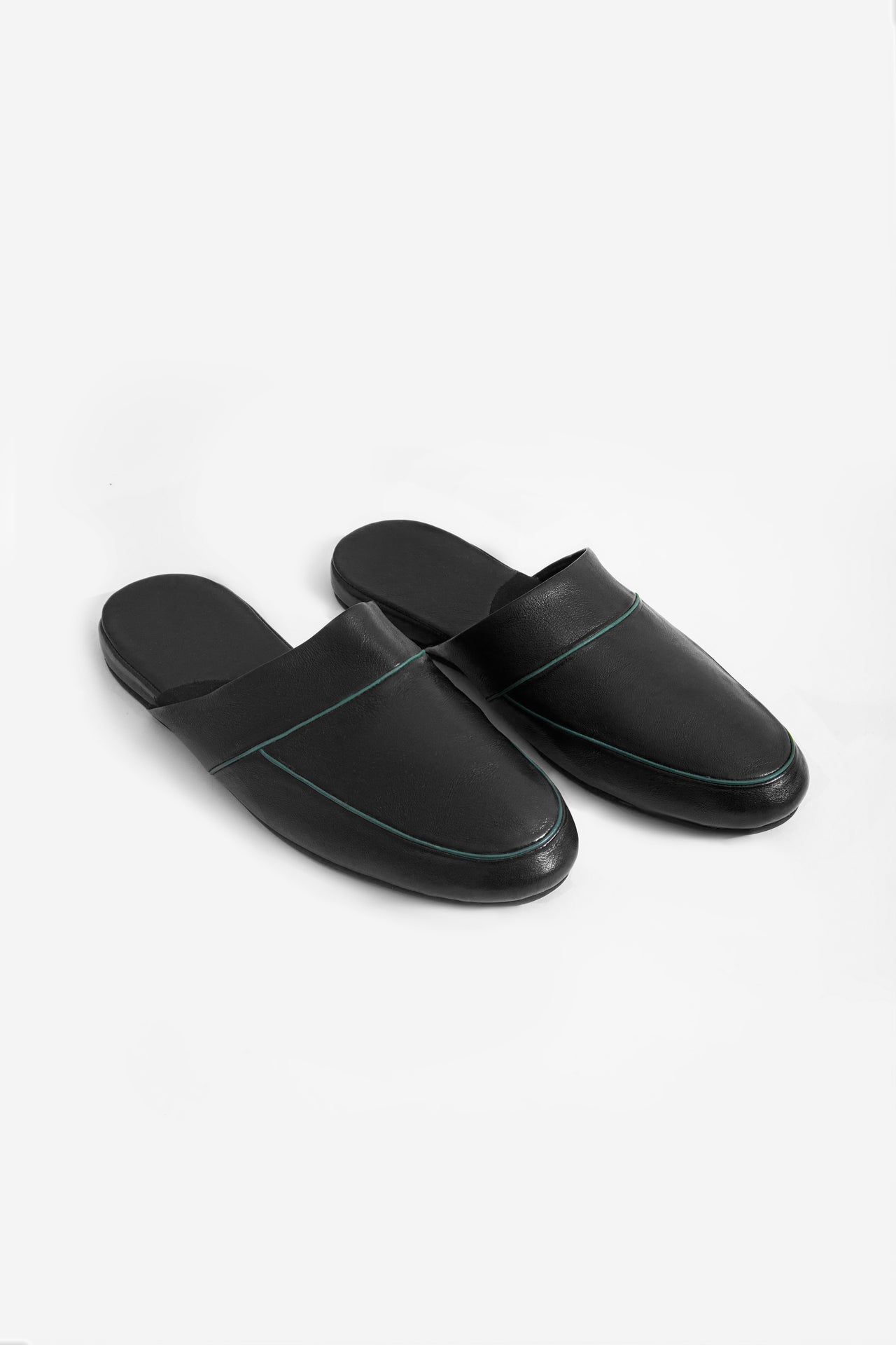 Leather slipper - Black