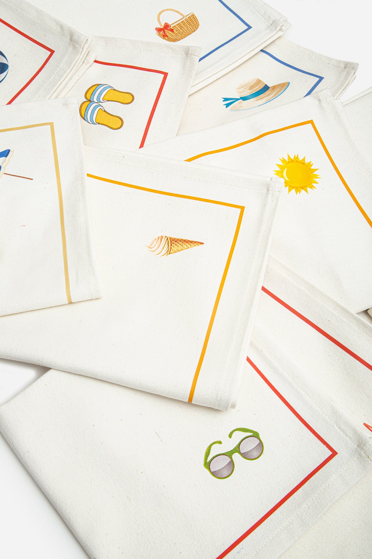 Printed Napkins and placemats with colored border